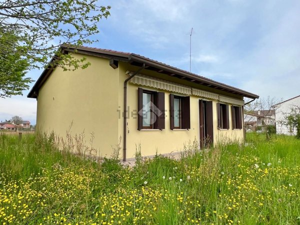 casa indipendente in vendita a Resana