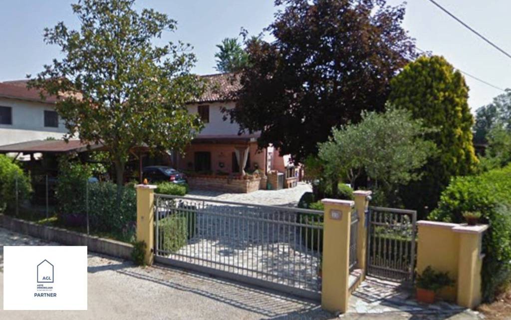 casa indipendente in vendita a Resana in zona Castelminio