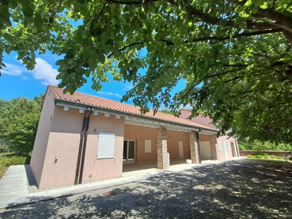 casa indipendente in vendita a Resana in zona San Marco