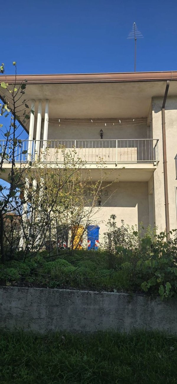 casa indipendente in vendita a Resana in zona Castelminio
