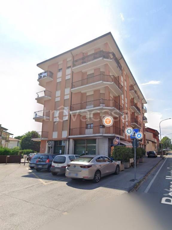 appartamento in vendita a Resana in zona San Marco