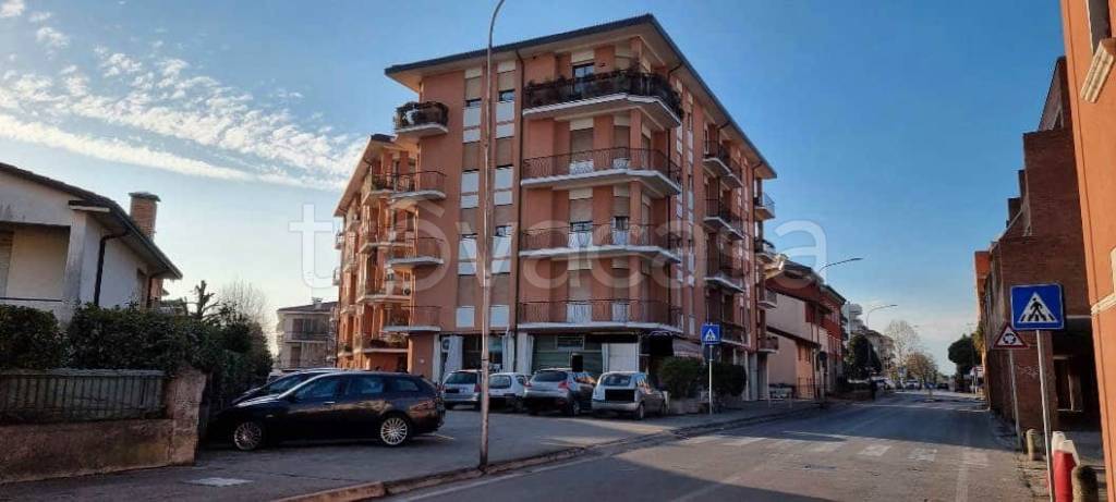 appartamento in vendita a Resana in zona San Marco