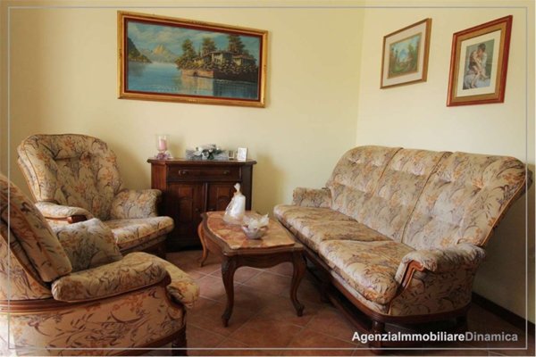 casa indipendente in vendita a Revine Lago in zona Lago