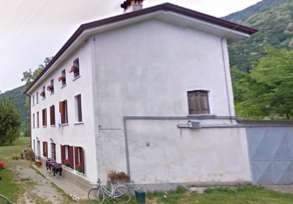 casa indipendente in vendita a Revine Lago in zona Sottocroda