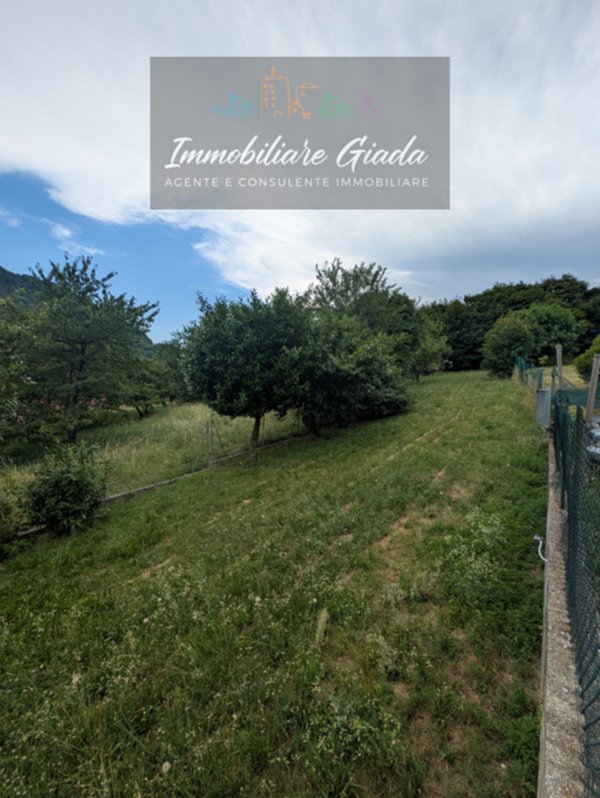 appartamento in vendita a Revine Lago in zona Revine