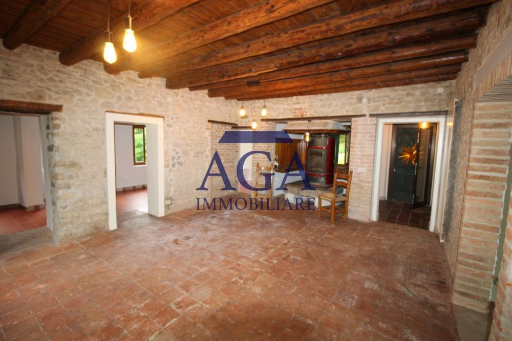 casa indipendente in vendita a Revine Lago