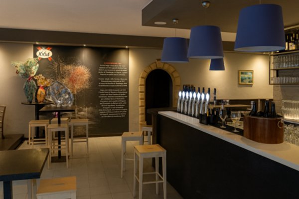 negozio in vendita a Revine Lago in zona Lago