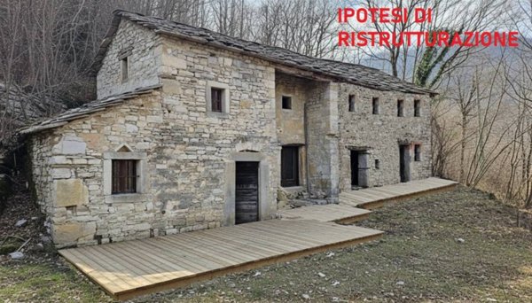 casa indipendente in vendita a Revine Lago in zona Revine