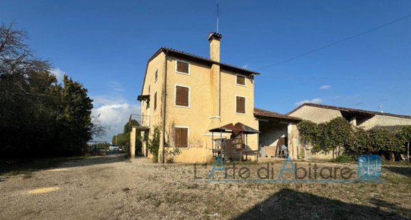 casa indipendente in vendita a Riese Pio X