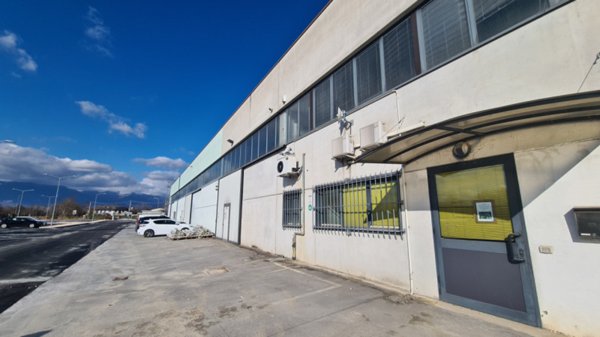 locale di sgombero in vendita a Riese Pio X in zona Spineda