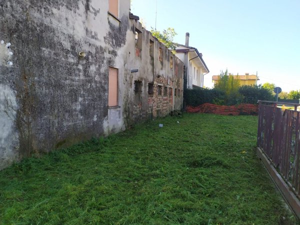 terreno edificabile in vendita a Riese Pio X