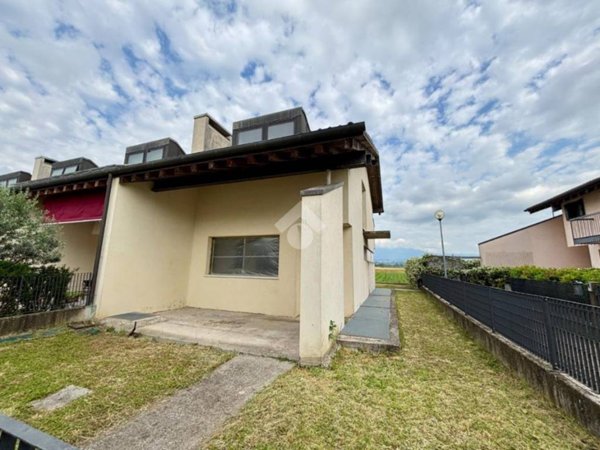 casa indipendente in vendita a Riese Pio X in zona Spineda