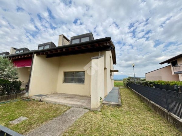 casa indipendente in vendita a Riese Pio X in zona Spineda