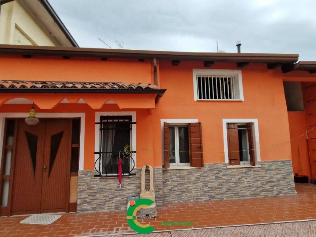 casa indipendente in vendita a Riese Pio X in zona Poggiana