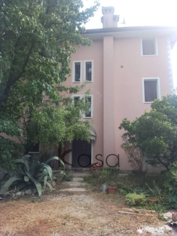 appartamento in vendita a Riese Pio X in zona Spineda
