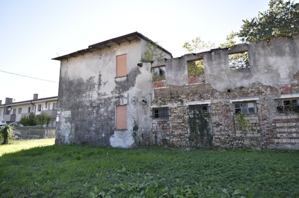 quadrivano in vendita a Riese Pio X