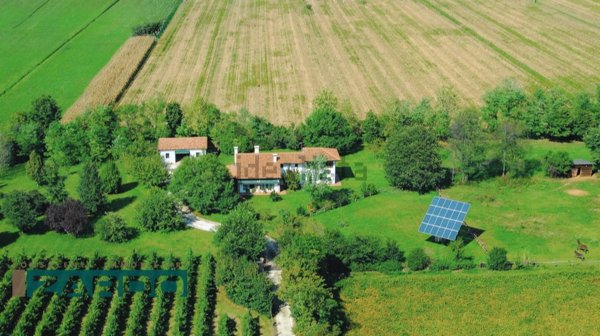 casale in vendita a Riese Pio X in zona Vallà