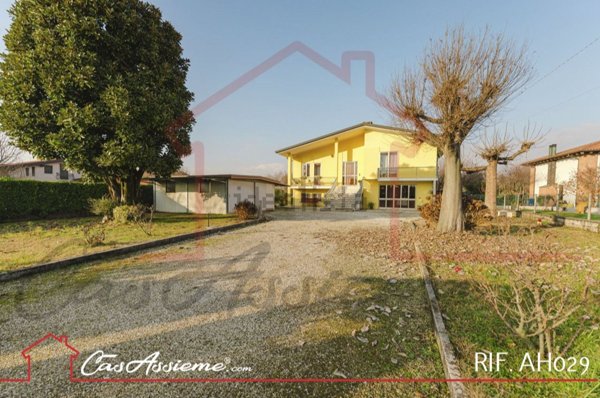 casa indipendente in vendita a Riese Pio X in zona Vallà