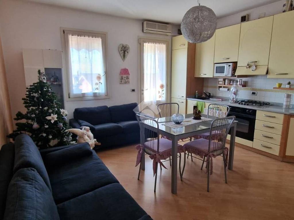 appartamento in vendita a Riese Pio X in zona Vallà