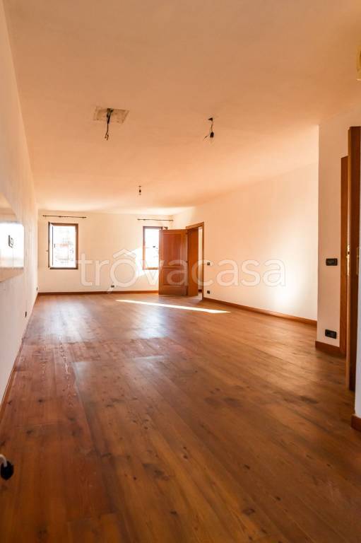 appartamento in vendita a Riese Pio X in zona Spineda