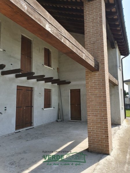 casale in vendita a Riese Pio X in zona Cendrole