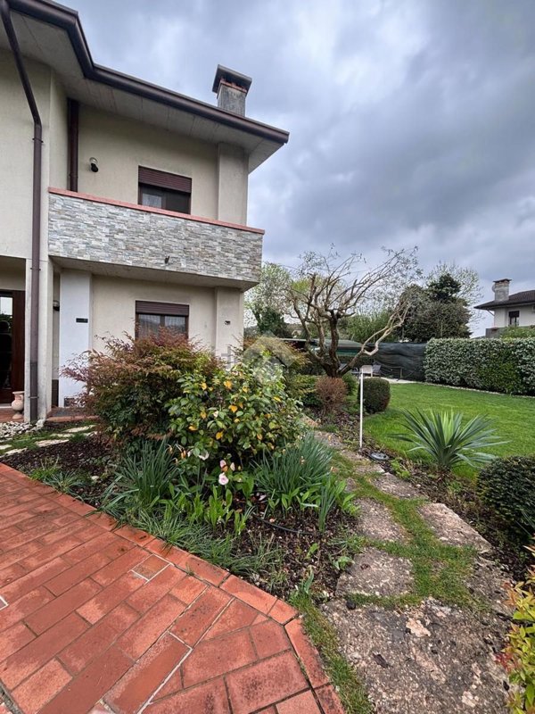 casa indipendente in vendita a Riese Pio X