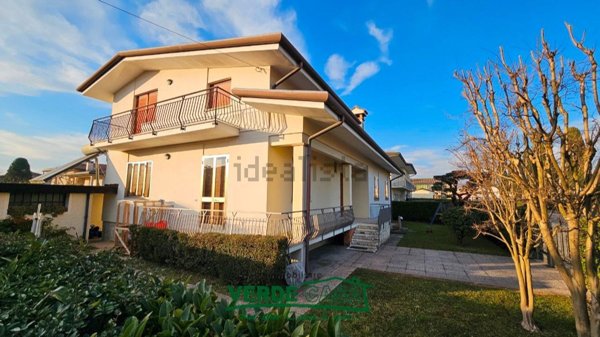 casa indipendente in vendita a Riese Pio X