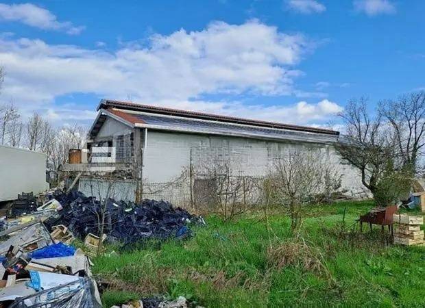 locale commerciale in vendita a Riese Pio X