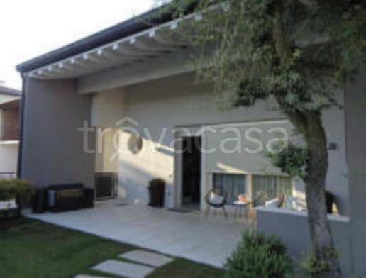 casa indipendente in vendita a Riese Pio X in zona Vallà