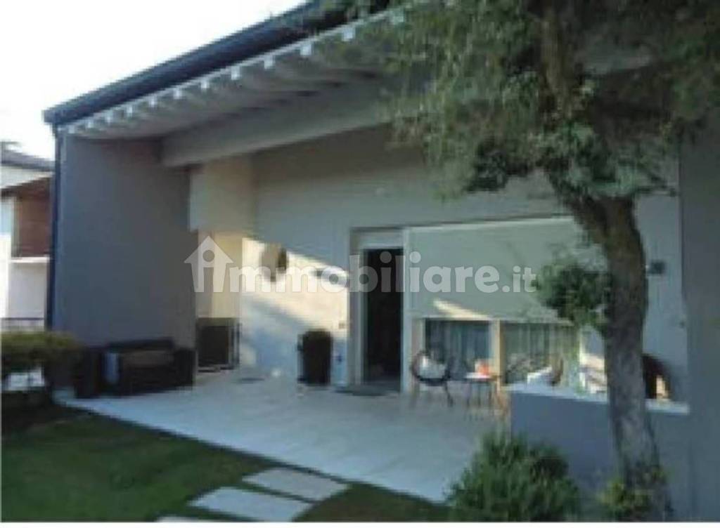 casa indipendente in vendita a Riese Pio X in zona Vallà