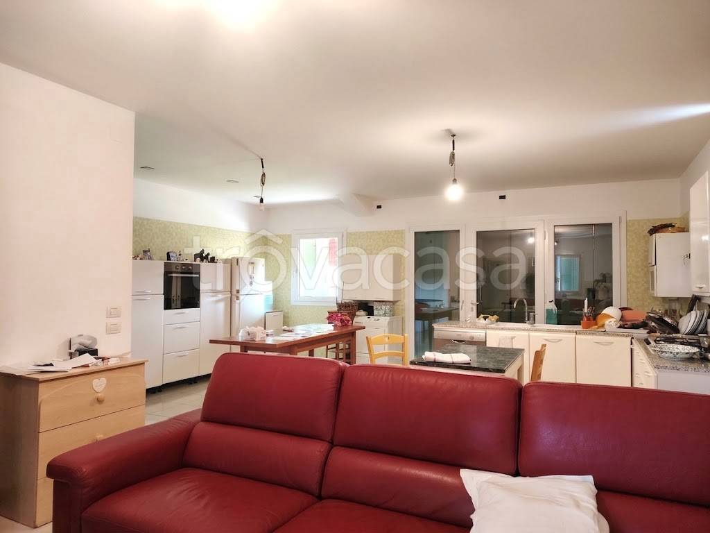 casa indipendente in vendita a Riese Pio X in zona Vallà