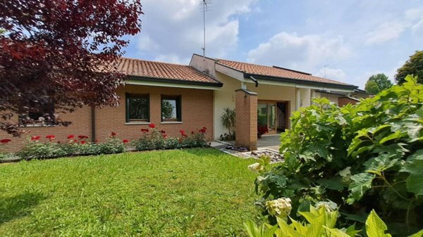 casa indipendente in vendita a Roncade