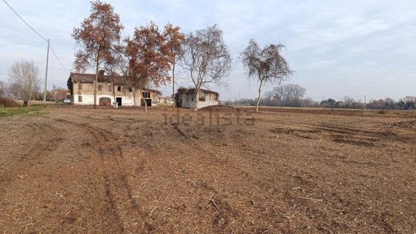 casale in vendita a Roncade