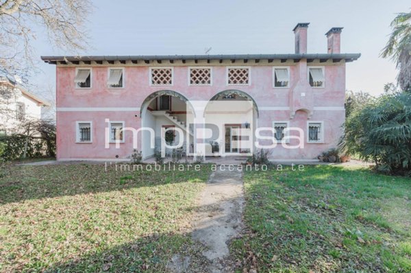 terreno edificabile in vendita a Roncade in zona Musestre