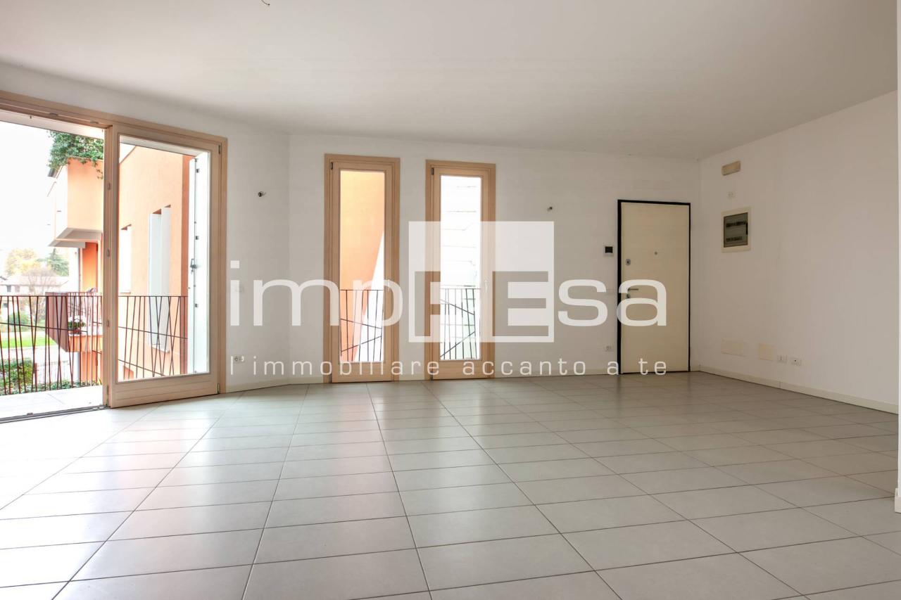 appartamento in vendita a Roncade in zona Musestre