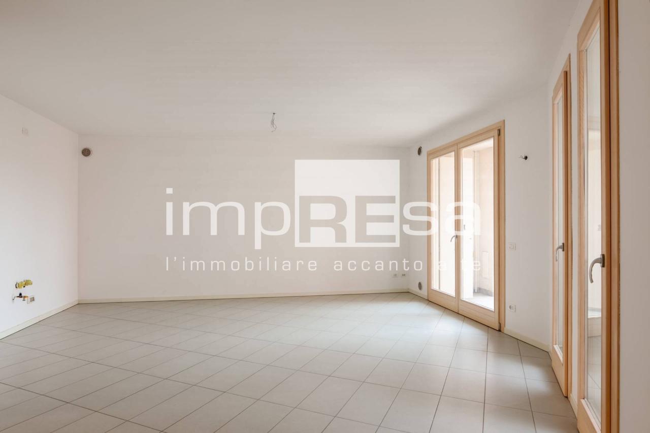 appartamento in vendita a Roncade in zona Musestre