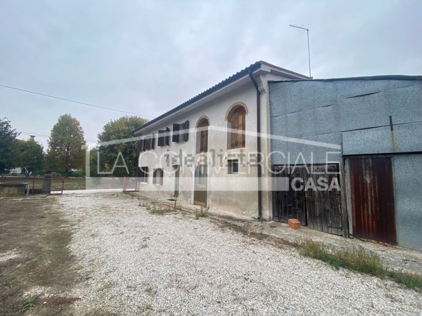 casa indipendente in vendita a Roncade