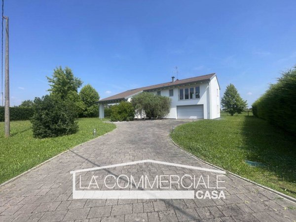 casa indipendente in vendita a Roncade in zona Biancade
