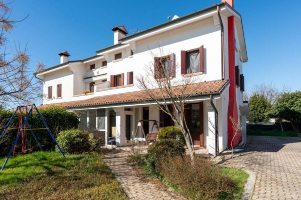 casa indipendente in vendita a Roncade