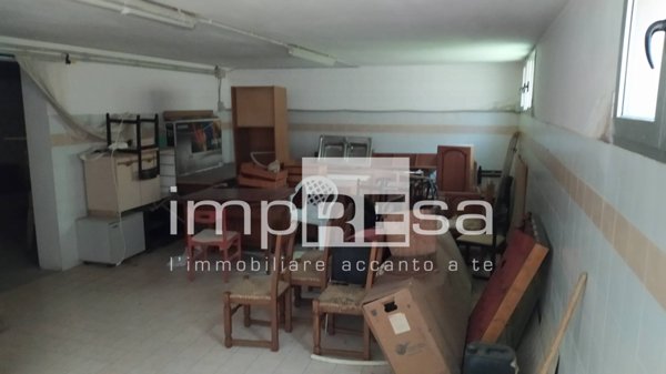 locale di sgombero in vendita a Roncade