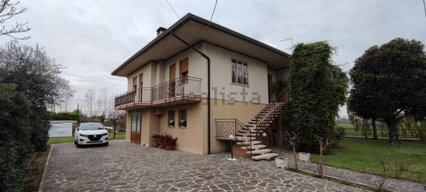 casa indipendente in vendita a Roncade in zona Biancade