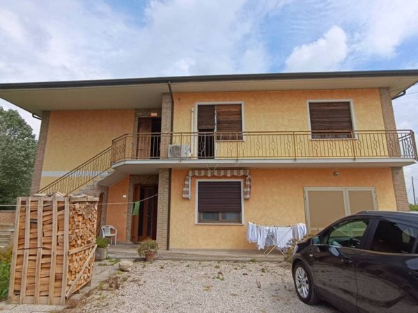 casa indipendente in vendita a Roncade