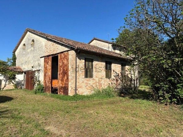 esavano in vendita a Roncade