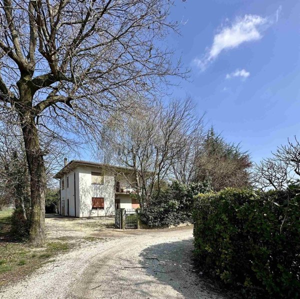 casa indipendente in vendita a Roncade in zona San Cipriano
