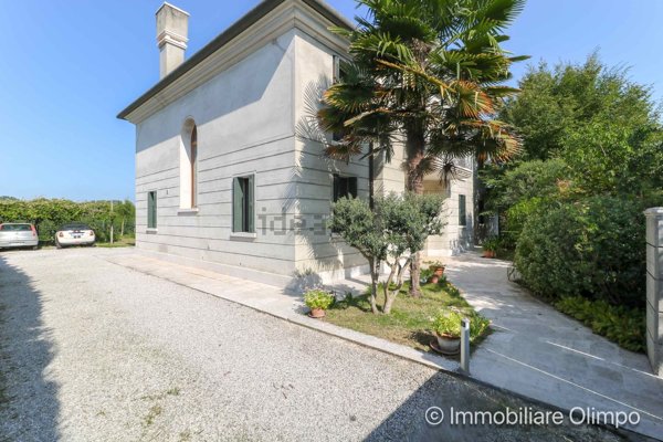 casa indipendente in vendita a Roncade
