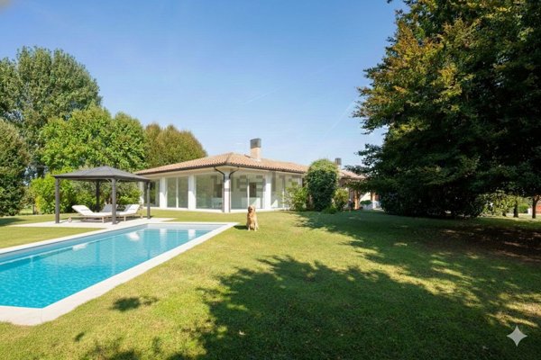 casa indipendente in vendita a Roncade