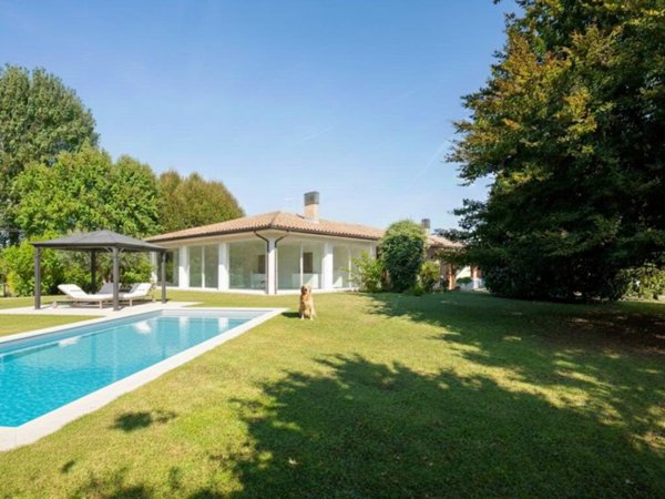 casa indipendente in vendita a Roncade