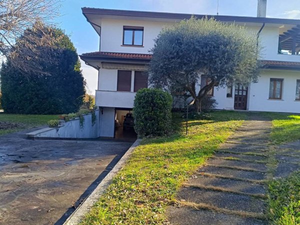 casa indipendente in vendita a Roncade