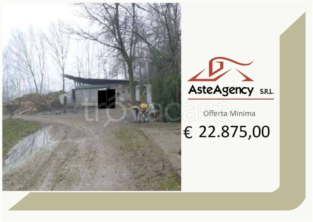 locale di sgombero in vendita a Roncade