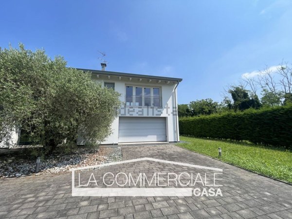 casa indipendente in vendita a Roncade in zona Biancade